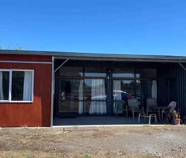 The Little Blue Loft - Photo 2