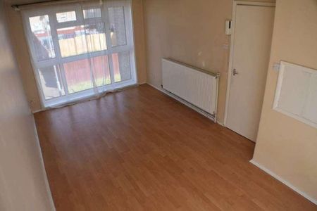 Kesteven Walk, Eastgate, Peterborough, PE1 - Photo 4
