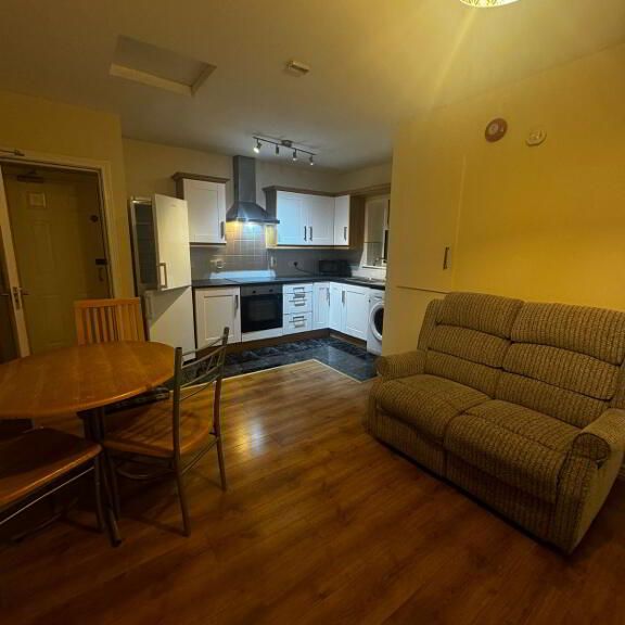 Flat 3, 3 Lawrence Hill, Derry, BT48 7NJ - Photo 1