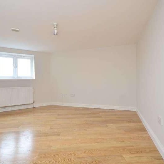 Electric Avenue, Brixton, SW9 - Photo 1