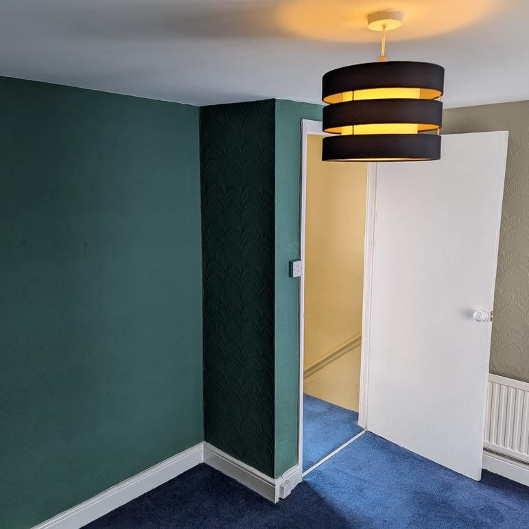 2 bedroom terraced house to rent - Photo 1