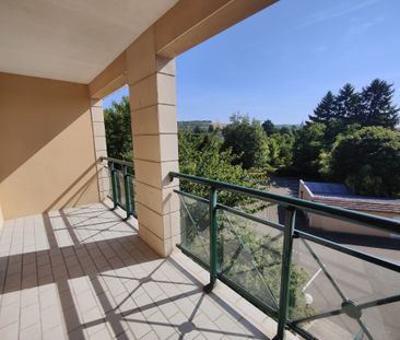 Location Appartement 1 pièce 29m² JOIGNY 89300 - Photo 2