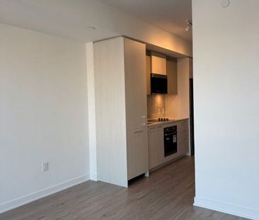 For Lease - 30 Dreamers Way Unit# 550, Toronto, Ontario - Photo 4