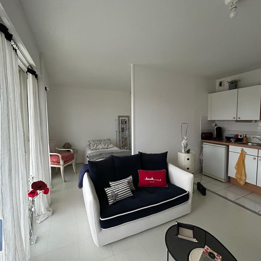 Location Appartement 1 pièce 29m² LA BAULE ESCOUBLAC 44500 - Photo 1