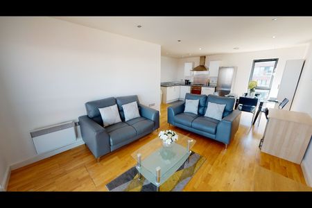 2 Bed Flat, The Reach, L3 - Photo 2