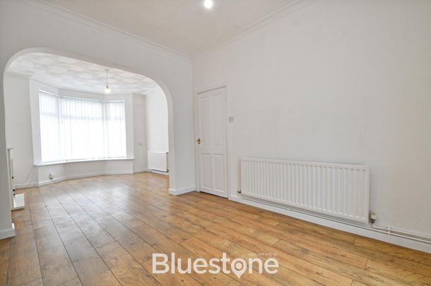 3 bedroom terraced house to rent - Photo 1