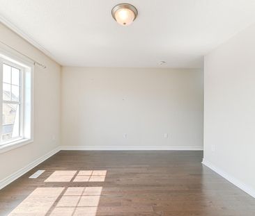 For Lease - 35 Finegan Circle, Brampton, Ontario - Photo 3