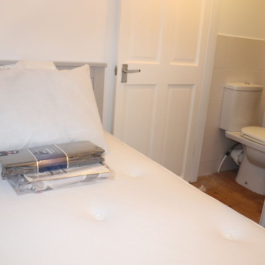Room in a Shared House, Frances Road, B23 - Photo 1