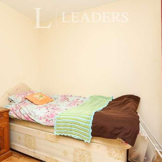 Burcher Gale Grove, Peckham, SE15 - Photo 1