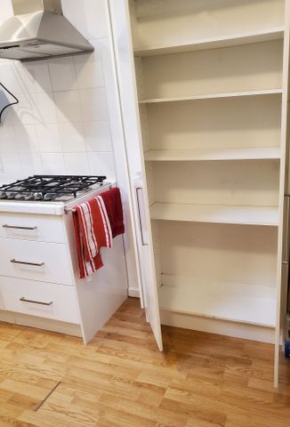 Oaklands Park - Photo 4