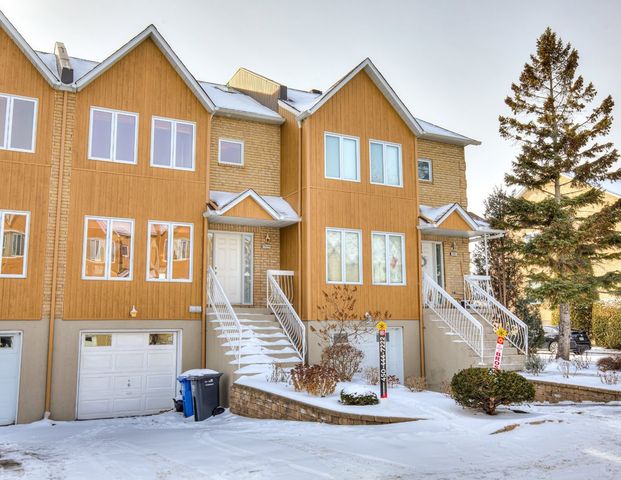 À louer / Maison à étages - Photo 1