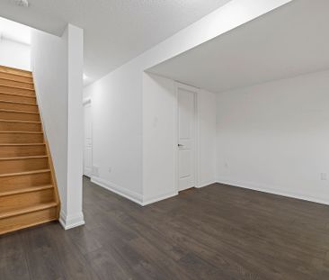 For Lease - 63 Andean Lane, Barrie, Ontario - Photo 4