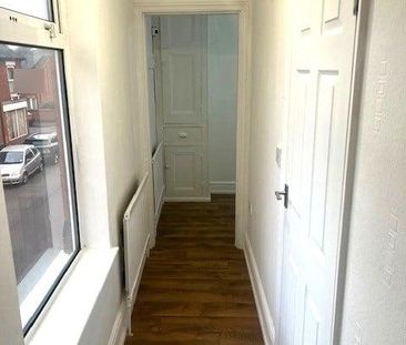 Cambridge Street - Photo 5