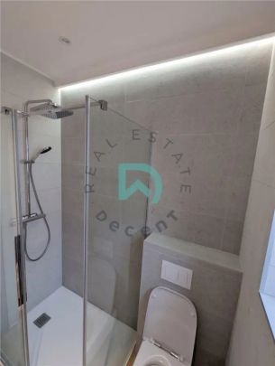 Casa 3 camere si curte Central, 85 mp - Brasov - Photo 1