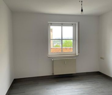 STARK! Ziemlich Exklusiv! EBK + modernes Bad! Stellplatz! Aufzug! - Photo 5