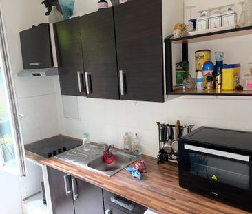 Location Appartement 2 pièces 35m² - Photo 2