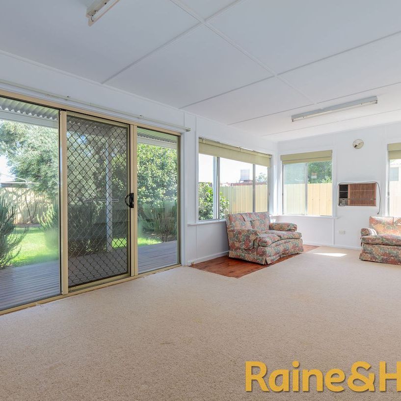 South Narromine Californian Bungalow - Photo 1