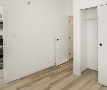 York: Black Accents – 710 Westminster - Photo 6