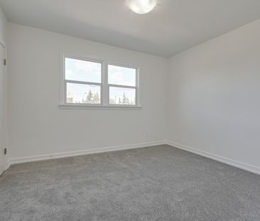 1 Bed - 1 Bath - Photo 2