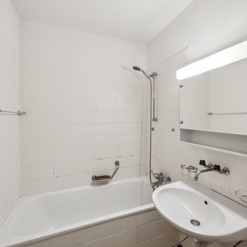 Bel appartement dans un cadre verdoyant - Photo 1