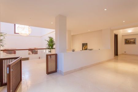 Cascada de Camojan, Marbella Golden Mile, Marbella, Andalusia 29602 - Photo 4