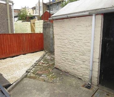 Llanover Road, Pontypridd, CF37 - Photo 3