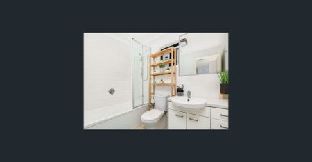 Well appointed Townhouse in the heart of Buderim - Photo 3