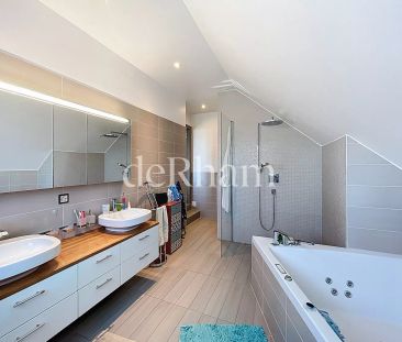 Magnifique villa d'env. 240m2 habitables avec piscine et jardin pri... - Photo 1