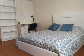 Alugo quarto Almada Caparica