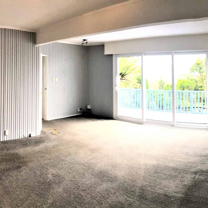 Quiet Enjoyment with Fabulous Sea Views - Photo 1