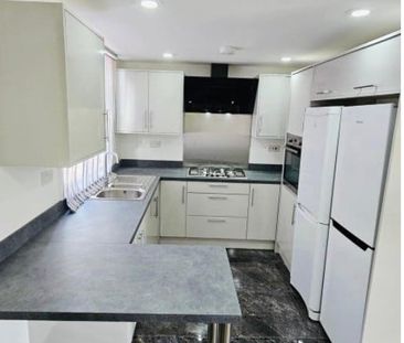 Room in a Shared House, Hazelwell Street, B30 - Photo 4