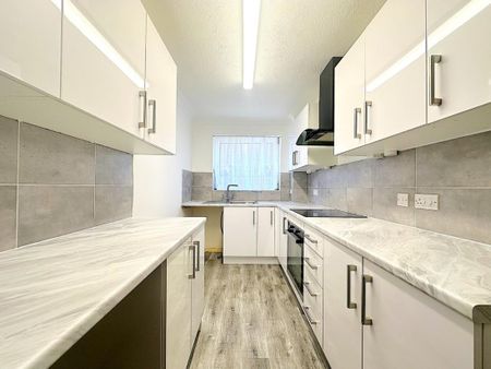 Collington Lane East, Bexhill-On-Sea, East Sussex - Photo 2