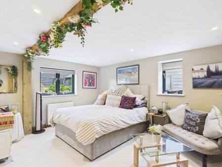 3 bedroom barn conversion to rent - Photo 5