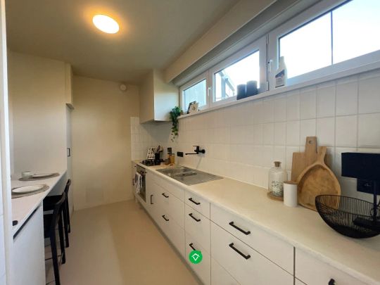 Prachtig ingericht appartement met 2 slaapkamers en terras te Roeselare - Foto 1