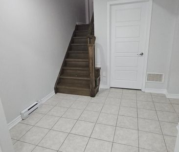 For Lease - 111 Glenvista Drive, Kitchener, Ontario - Photo 3