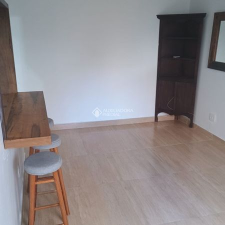 Apartamento com 2 quartos e 56m² para alugar em Canasvieiras, Florianópolis. - Photo 2