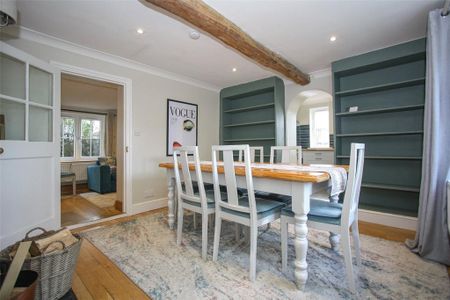 3 bedroom detached house to rent - Photo 3