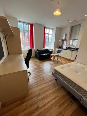 Studio to rent - Photo 4