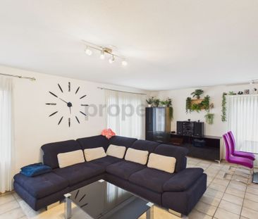 Modernes 2.5-Zimmer-Apartment mit Balkon, Sutz-Lattrigen - Foto 1