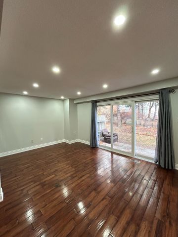 For Lease - 1160 Walden Circle Unit# 4, Mississauga, Ontario - Photo 2