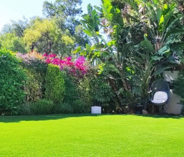 4 Bedroom Townhouse For Rent in Marbella, Málaga - Photo 1