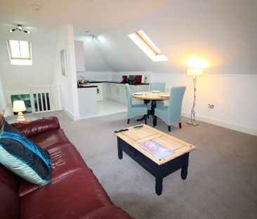 Apartment For Rent Merton Road, Southsea - Photo 3