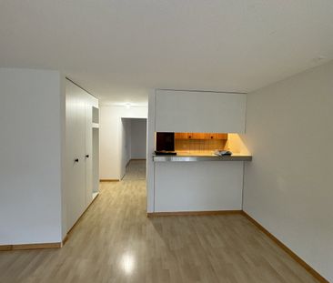 3.5 Zimmer, 75 m², 2. Stock - Photo 3