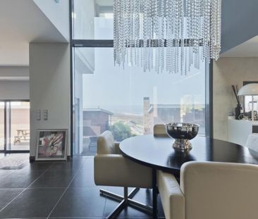 Luxury 4 room Detached House for rent in Cascais, Portugal - Photo 3