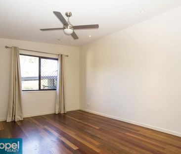 12A Darryl St, Loganlea, Qld 4131 - Photo 5