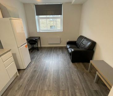 1 bedroom apartment to rent - Photo 3