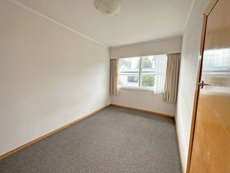 24 Pulham Crescent, 3210, Queenwood - Photo 2