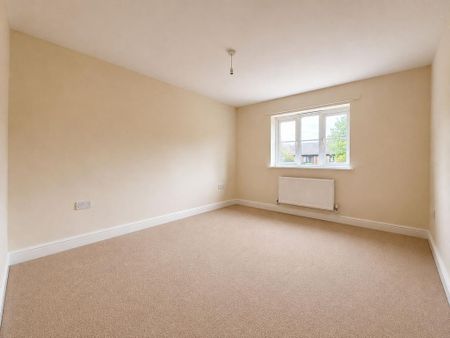 5 bedroom detached house to rent - Photo 3
