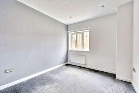 Edison Way, Arnold, Nottingham, NG5 - Photo 2