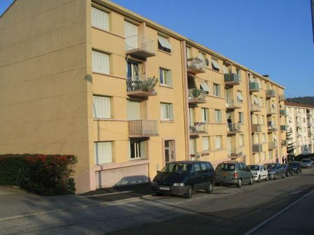 Location Appartement 3 pièces 58m² PRIVAS 07000 - Photo 5